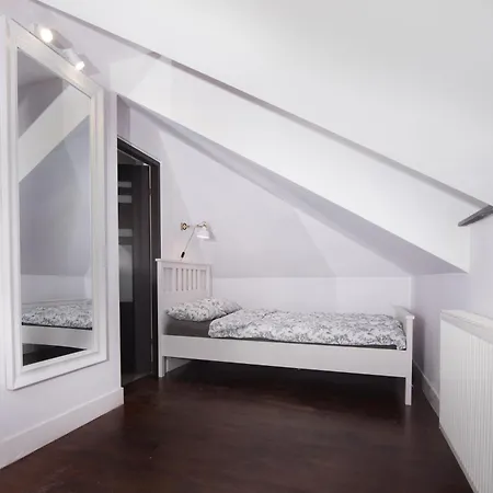 Hubertus Hotel Wola Rzedzinska