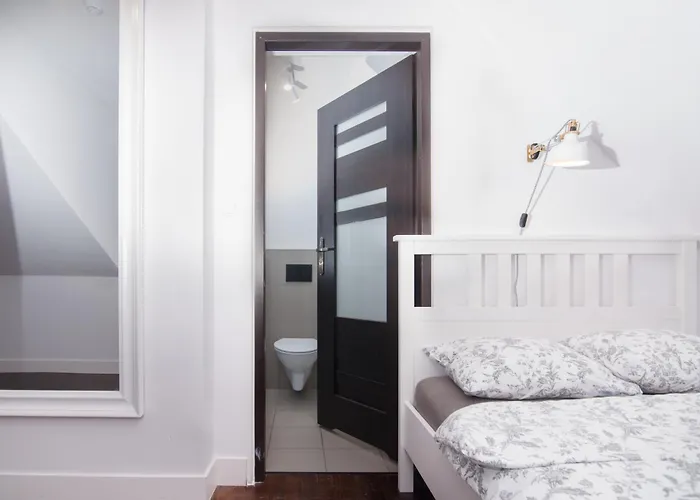 Hotel Hubertus Wola Rzedzinska